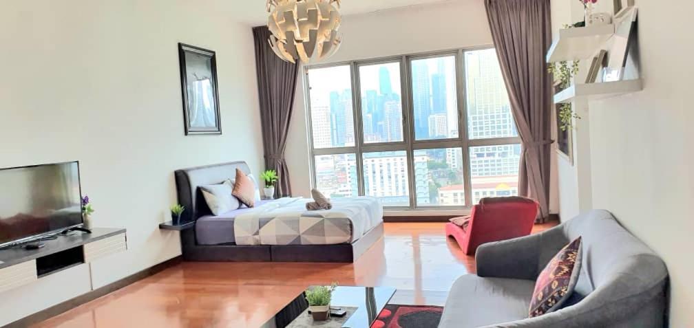 Regalia Suites With Infinity Pool Klcc By Staycation Homes Kuala Lumpur Eksteriør bilde
